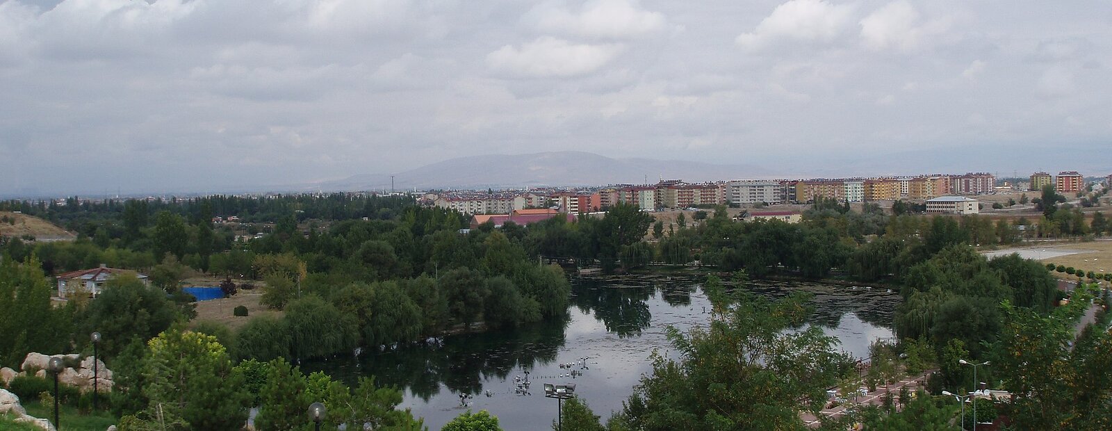 Elbistan - panoramio - Emin Başar ÖZDEMİR.jpg Elbîstan