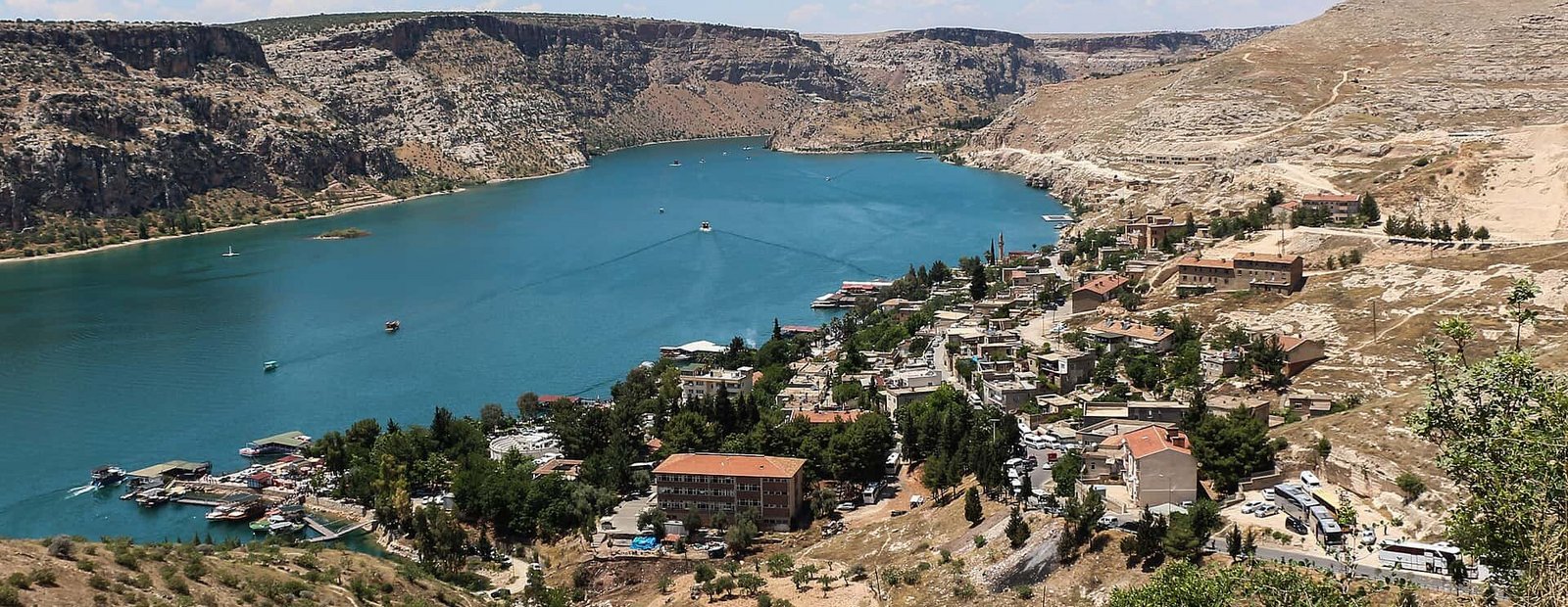 Halfeti on the Euphrates.jpg Xelfetî