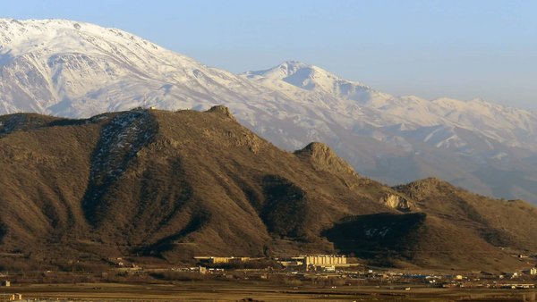 Mount Imam (Marivan - Dec 2015).jpg Merîwan