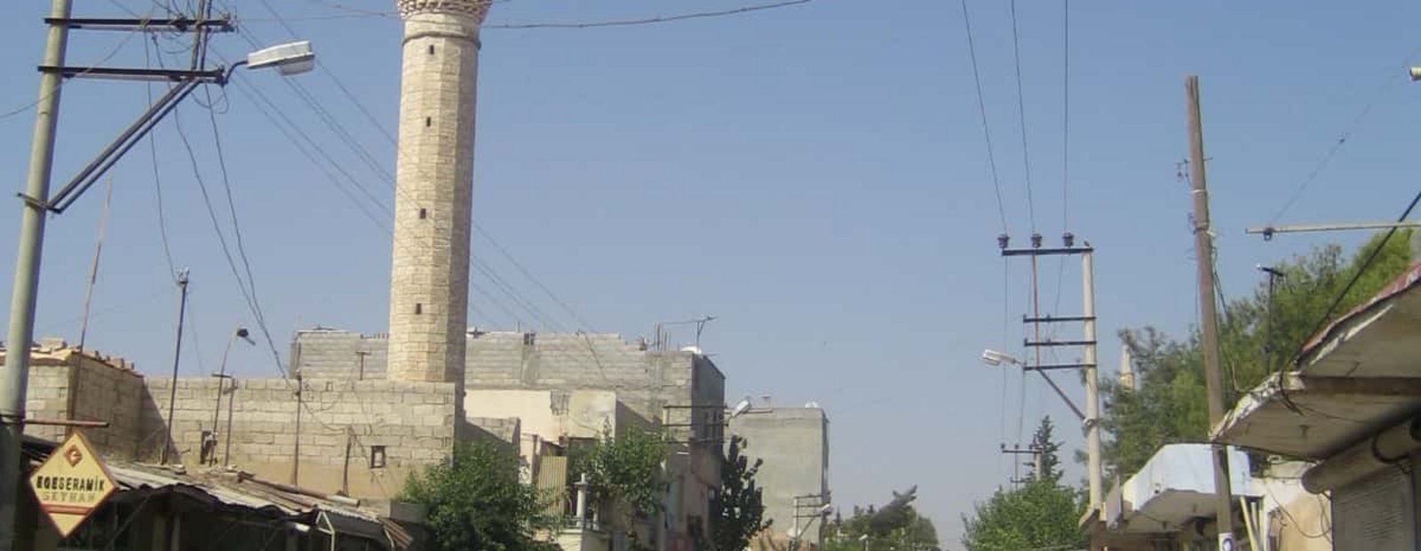 Akcakale 16 09 2007.jpg Kaniya Xezalan