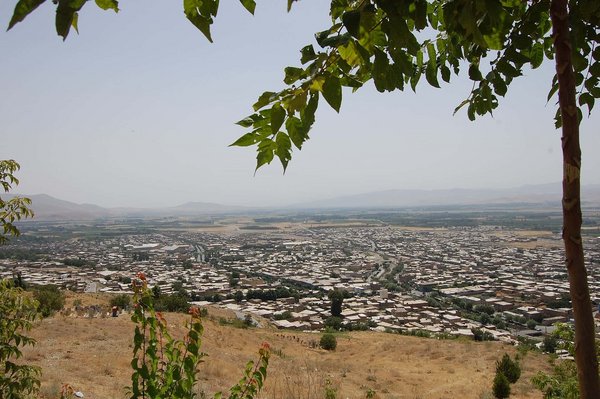 Iran, nalivan - panoramio.jpg Şino
