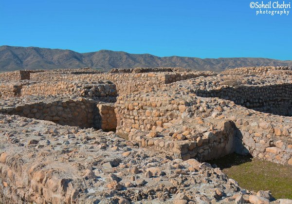 کاخ اربابی گیلانغرب soheilchehri.jpg Giyelan