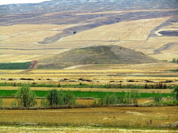 Düzova Höyüğü.jpg Sêwas