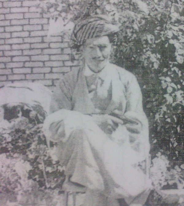 Mirza dawashi.jpg Riwanser