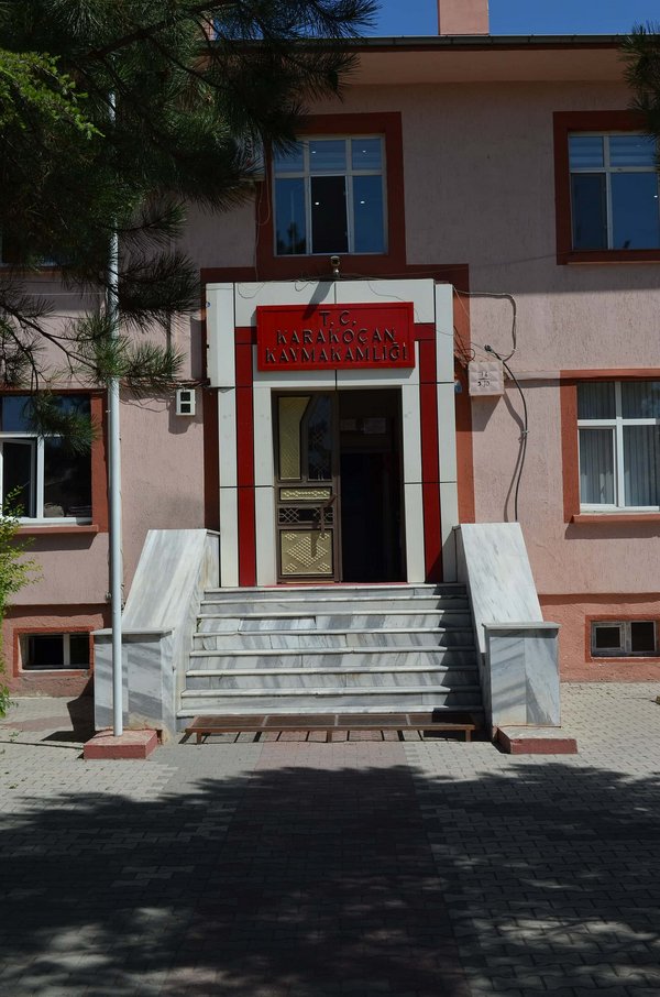 Kaymakamlik Karakoçan.JPG Dep