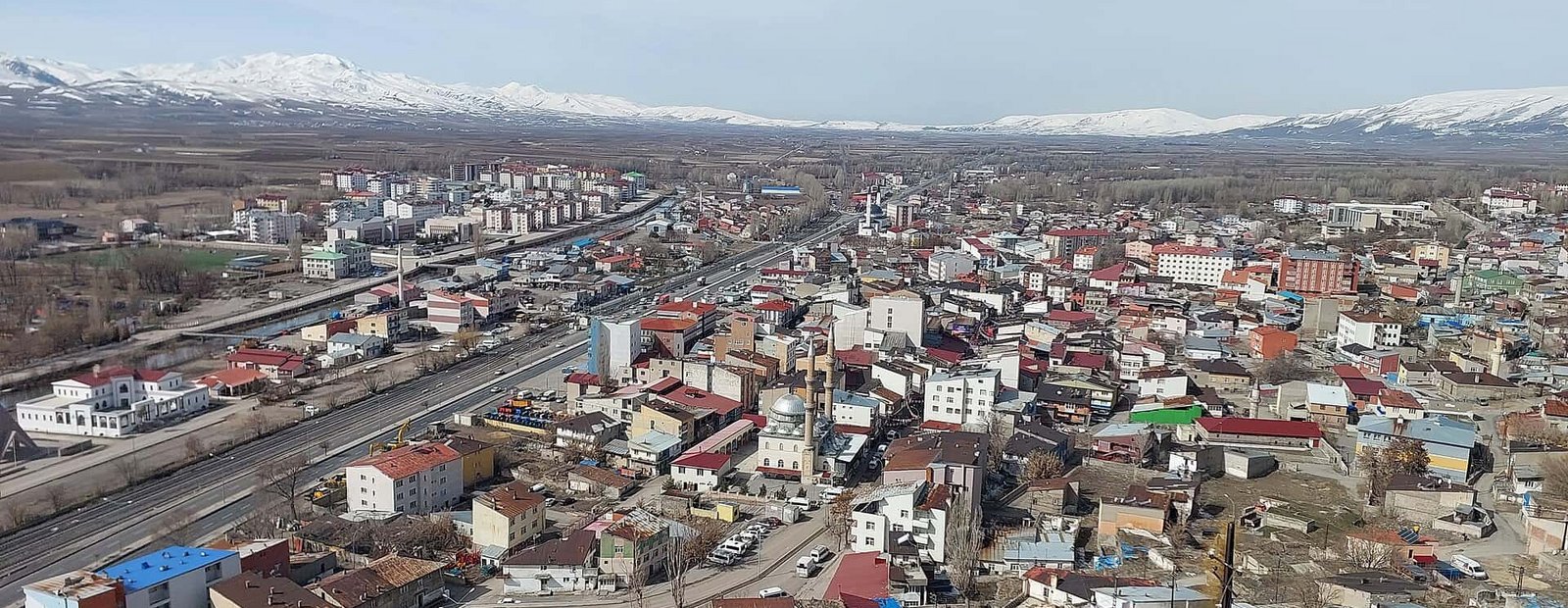 Pasinler 04.jpg Parsina Jêr