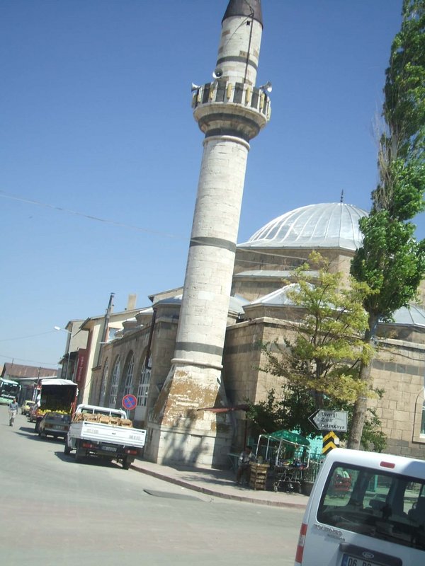 Kangal - panoramio.jpg Qenaal