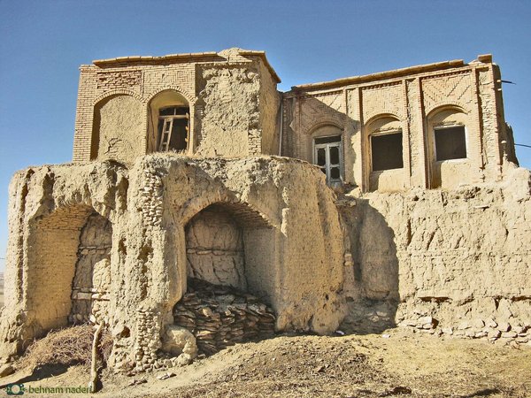 خانه اربابی روستای باشقورتاران.jpg Kebûder