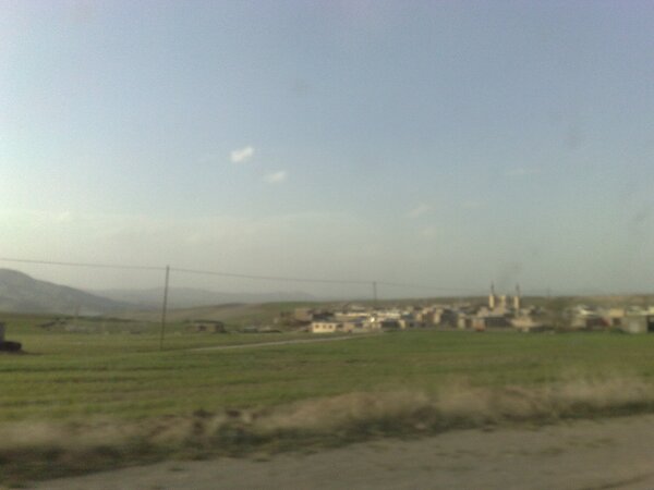 Qella kon-Saqqez-Kurdistan-Iran.jpg Seqiz