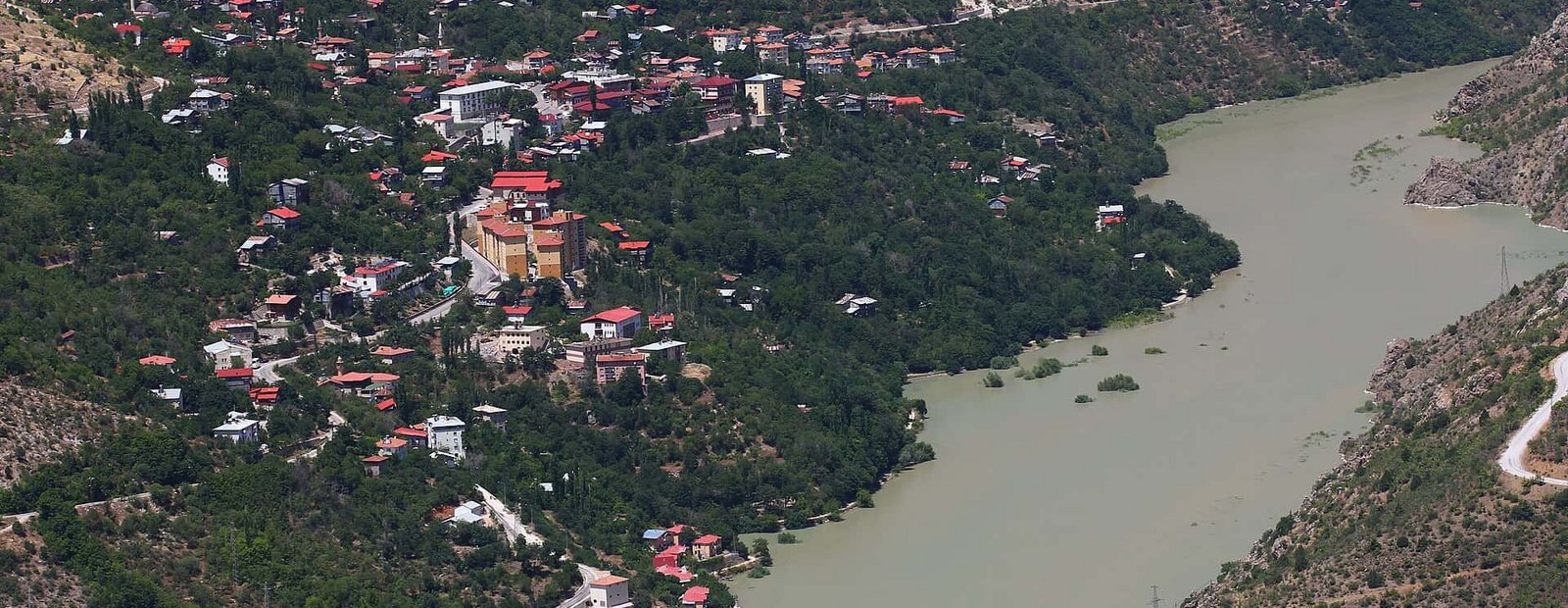 Kemaliye - Eğin.JPG Egîn