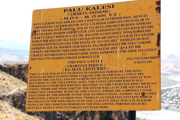 Eski Palu Kalesi.jpg Palo