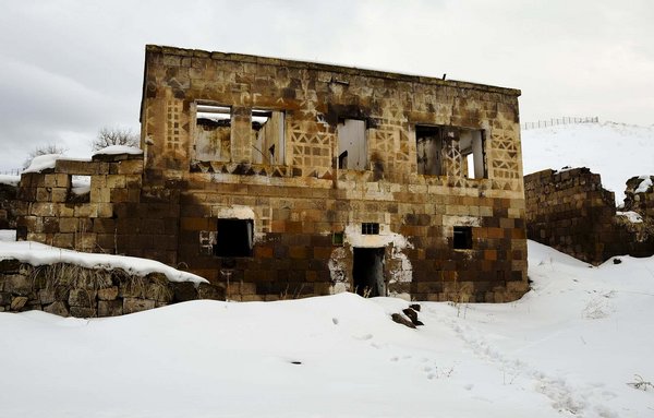 Xelat-bajarê xerabe.jpg Xelat
