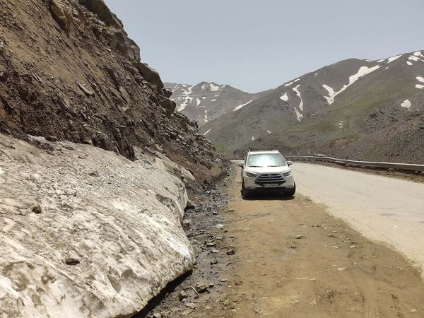 Tuyserkan-Ganjnameh Road (2022).jpg Tuyserkan