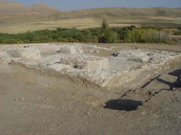 آتشکده شیان 4.jpg Şabad