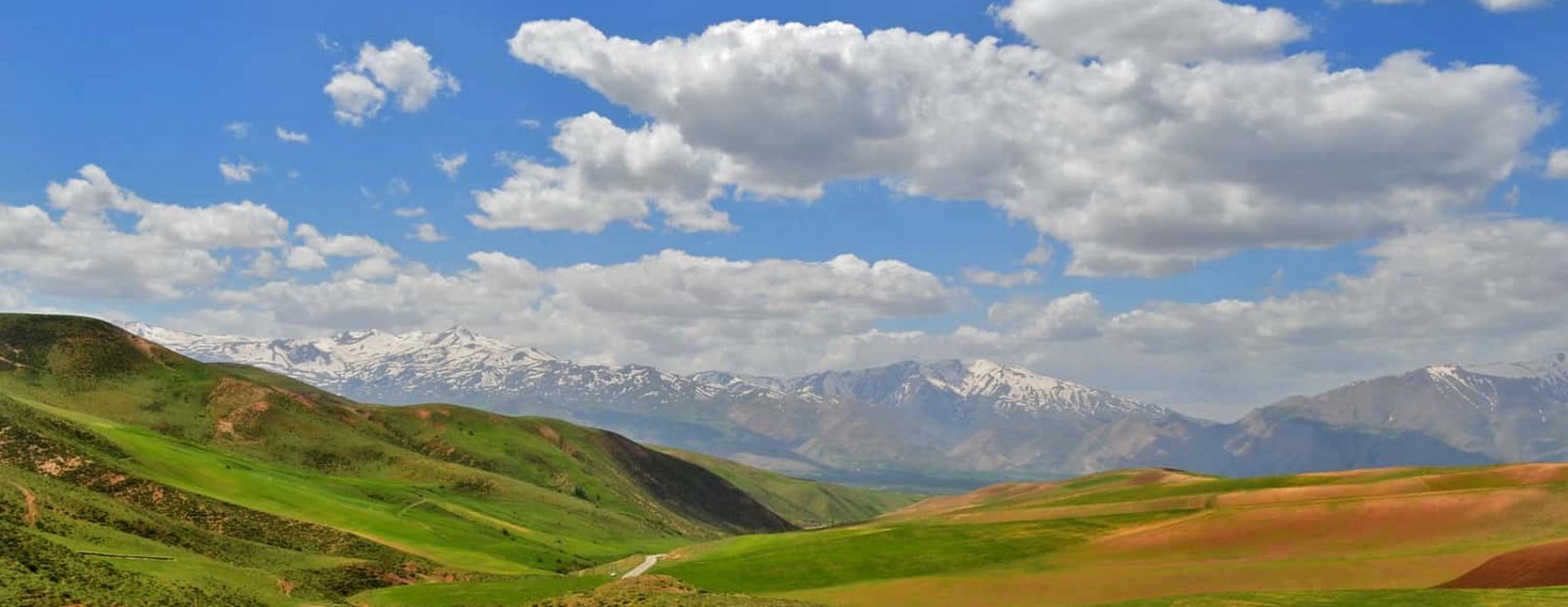 مناظر زیبای جاده ژار اباد - panoramio.jpg Şino