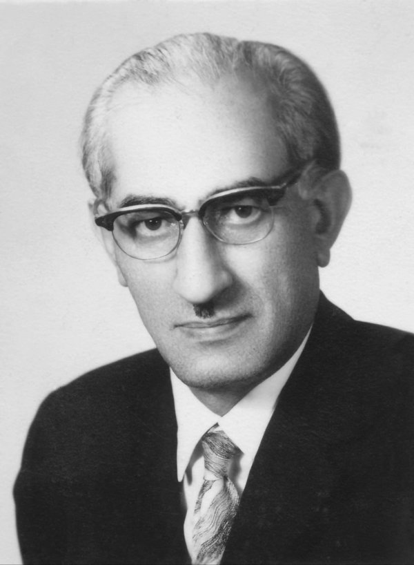 سید نجفقلی اقبالی نمین دهمین شهردار اردبیل.jpg Konanî