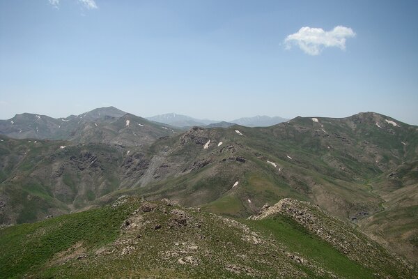قولقوله - panoramio.jpg Seqiz