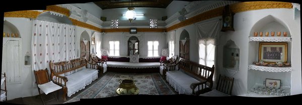 Savur-Konak-ic-pano.jpg Stewr